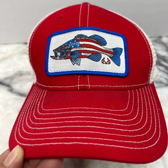 REALTREE Active Fishing Ameri-Bass Trucker Cap Mens Red White & Blue Adjustable - Picture 1 of 6